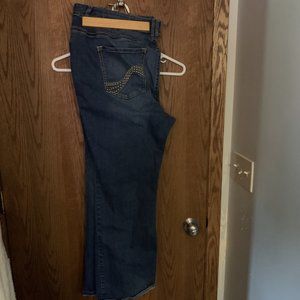 Slim Bootcut Jean